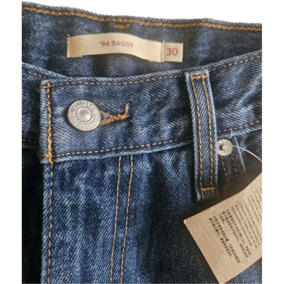 Levi's Women's Mid-Rise 94's Baggy Straight Leg Jeans -30" X31"  NWT - Picture 6 of 8